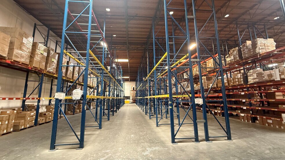 More Photos Of 28732 Witherspoon Pky, Valencia Manufacturing For Lease