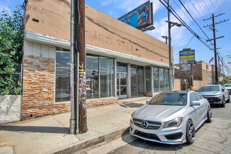 More Photos Of 13329 Sherman Way, North Hollywood Auto Repair For Sale