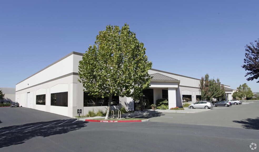 Primary Photo Of 460-480 Technology Way, Napa Flex For Lease