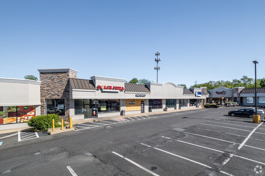 More Photos Of 1619 Grant Ave, Philadelphia Unknown For Lease