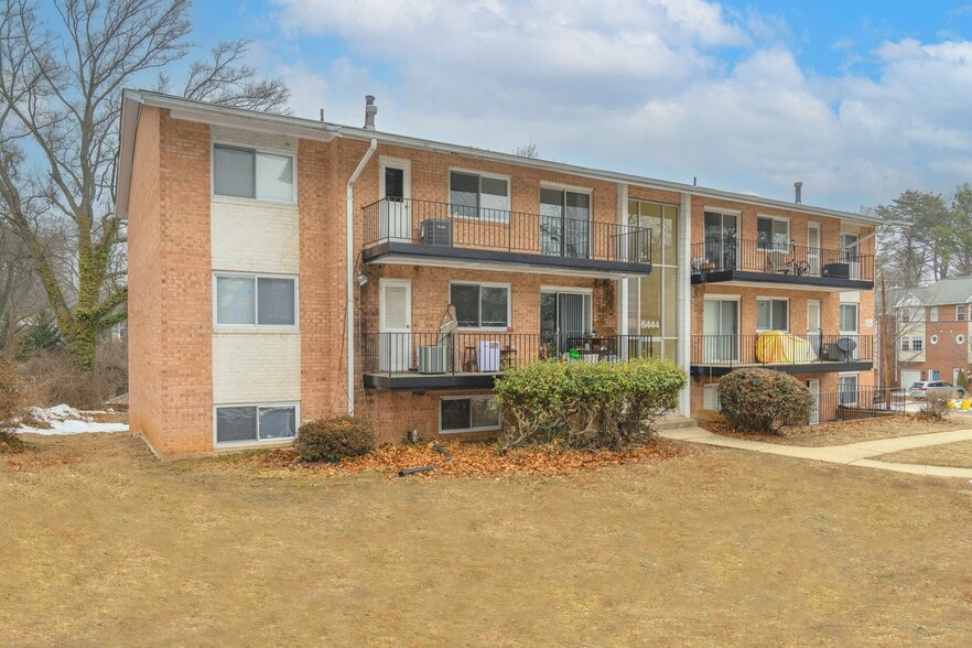 More Photos Of 6444 5th Ave, Takoma Park Apartments For Sale