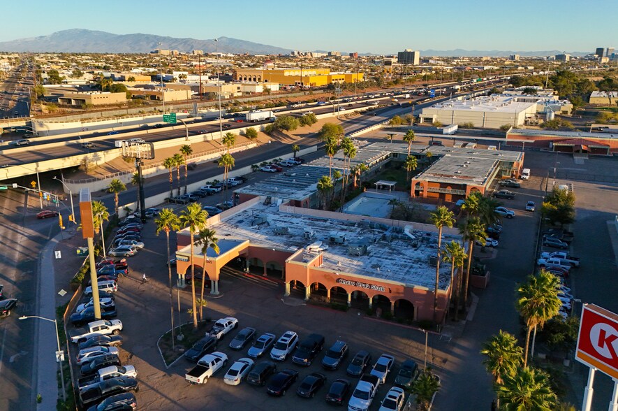 More Photos Of 1365 W Grant Rd, Tucson Hotel For Sale