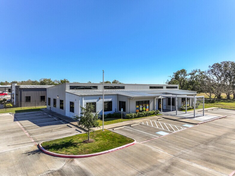More Photos Of 4440 FM 2351, Friendswood Office For Sale