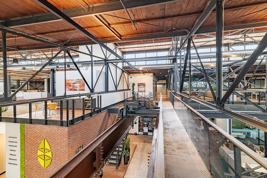 More Photos Of 4565 McRee Ave, Saint Louis Office For Lease