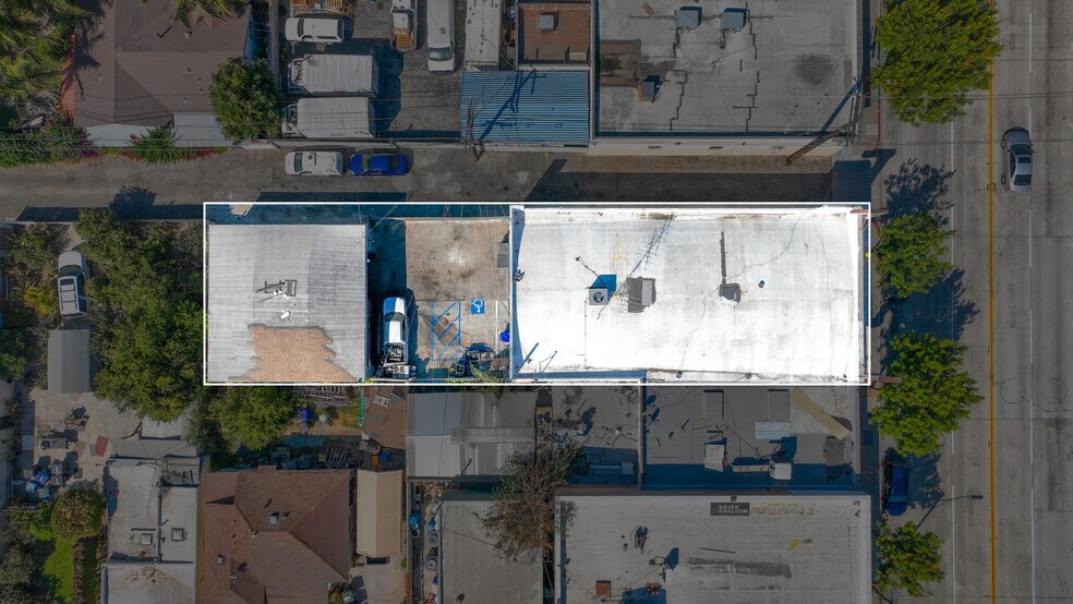 More Photos Of 8415 State St, South Gate Storefront For Sale