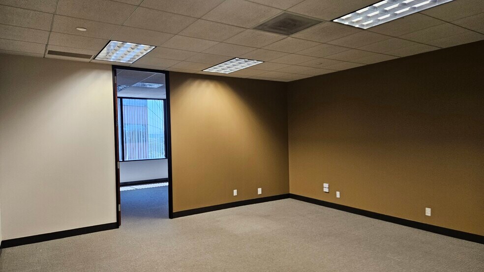 More Photos Of 3020 Old Ranch Pky, Seal Beach Office For Lease