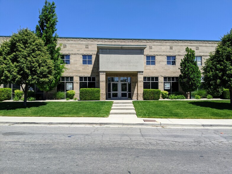 More Photos Of 7777 S Allen St, Midvale Light Manufacturing For Sale