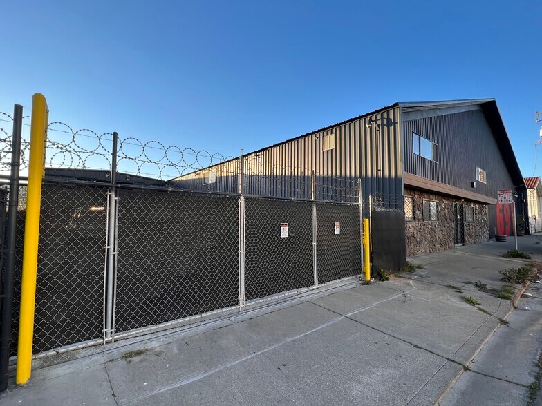 Primary Photo Of 691 S 31st St, Richmond Warehouse For Lease