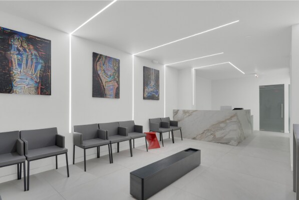 More Photos Of 909 NE 163rd St, North Miami Beach Medical For Sale