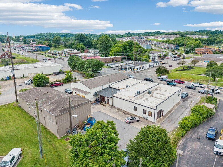 More Photos Of 134 S Main St, Goodlettsville Freestanding For Sale