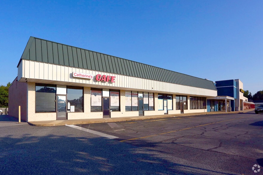 More Photos Of 4520-4644 George Washington Hwy, Portsmouth Storefront For Lease