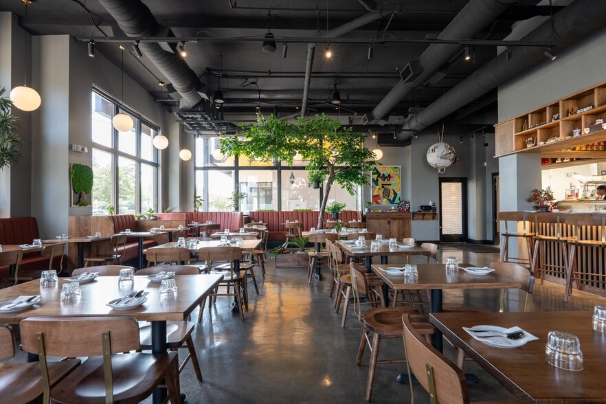 More Photos Of 2600 Clifton Ave, Nashville Storefront For Lease