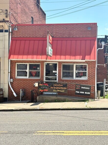 Primary Photo Of 114 E Lincoln Ave, Mc Donald General Retail For Sale
