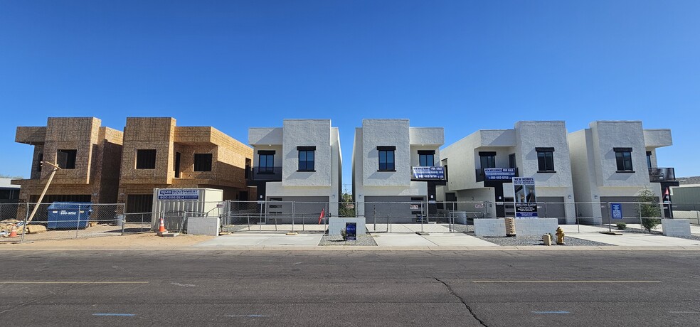 Primary Photo Of 2051 E Michigan Ave, Phoenix Apartments For Sale