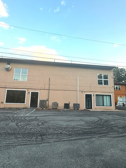 More Photos Of 2331 Route 209, Sciota Office For Lease
