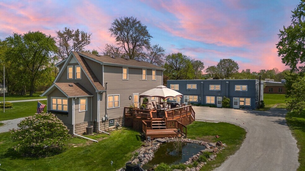 More Photos Of 19061 Wentworth Ave, Lansing Multifamily For Sale