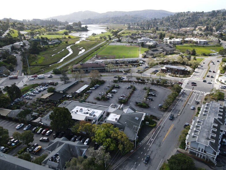 More Photos Of 639 E Blithedale Ave, Mill Valley Storefront Retail Office For Lease