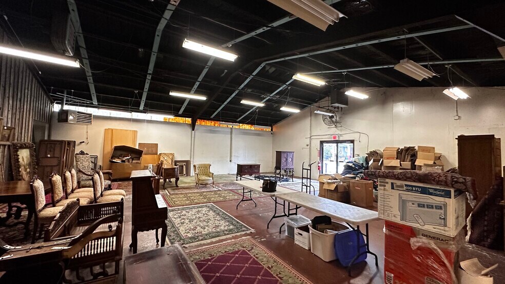 More Photos Of 723 Rt 57, Stewartsville Industrial For Sale