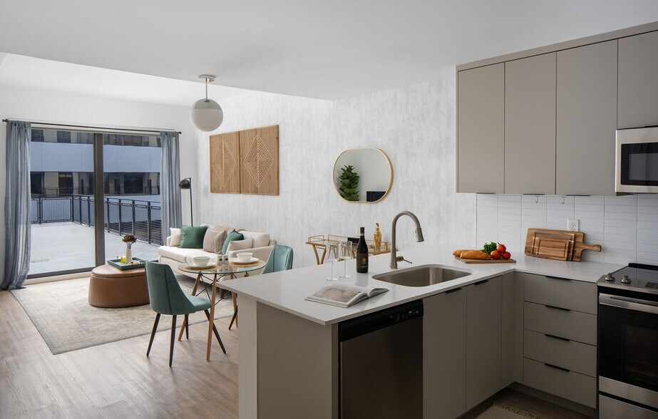 More Photos Of 3333 N Federal Hwy, Oakland Park Apartments For Lease