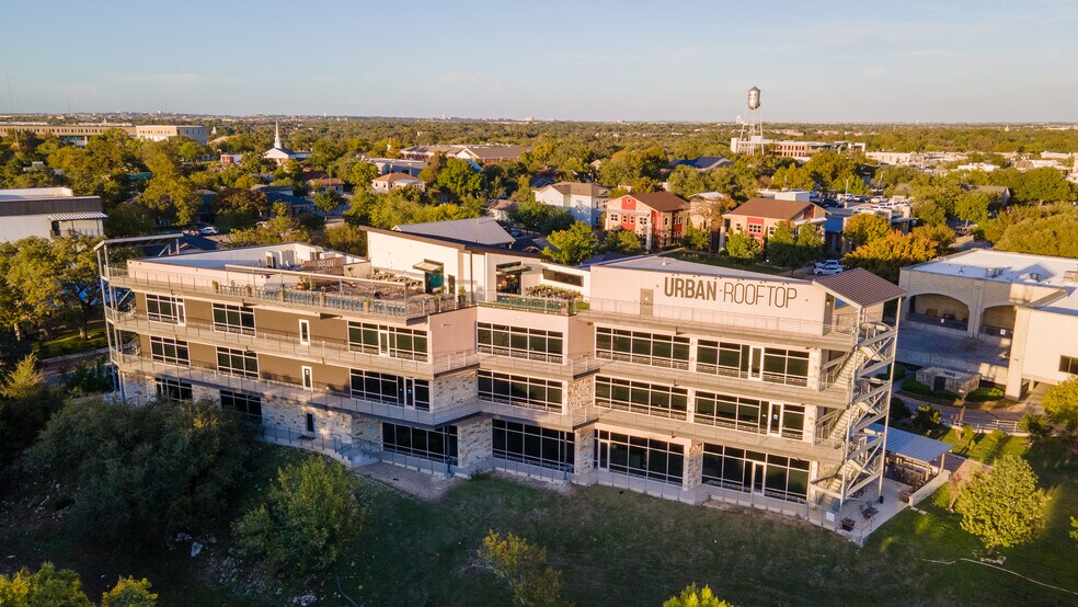 More Photos Of 411 W Main St, Round Rock Unknown For Lease