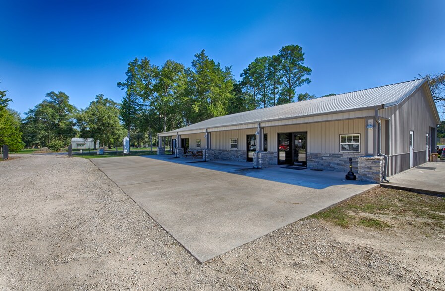 More Photos Of 1274 Blake Rd, Conroe Office For Lease