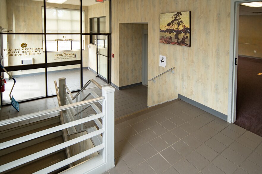 More Photos Of 235 North St, Buffalo Medical For Sale