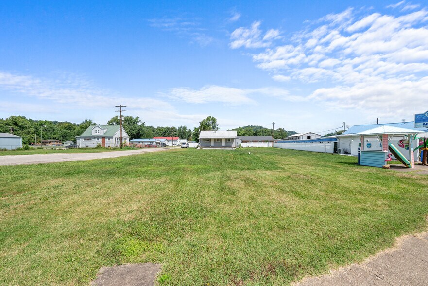 More Photos Of 1404 Eastern Ave, Gallipolis Land For Sale