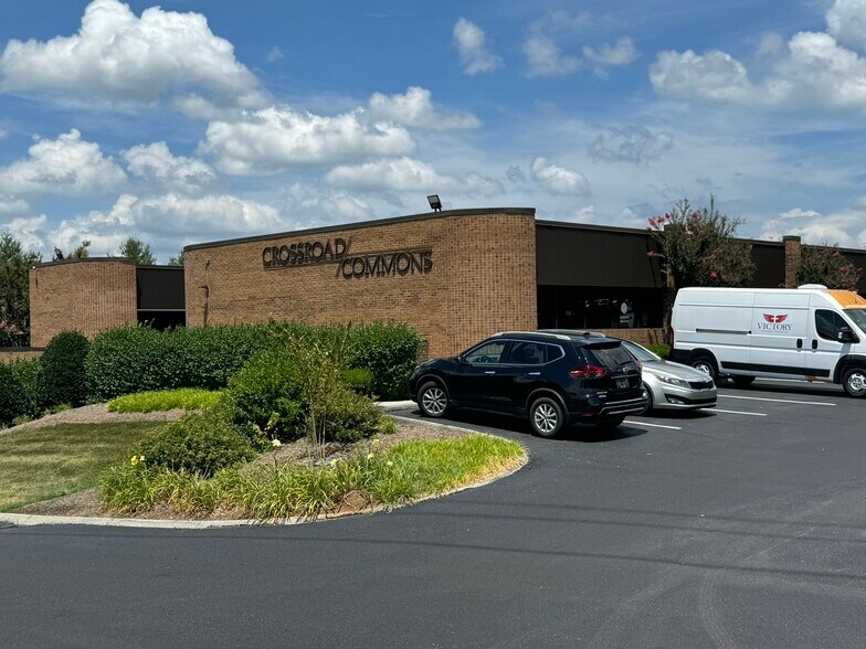 More Photos Of 9051 Executive Park Dr, Knoxville Office For Sale