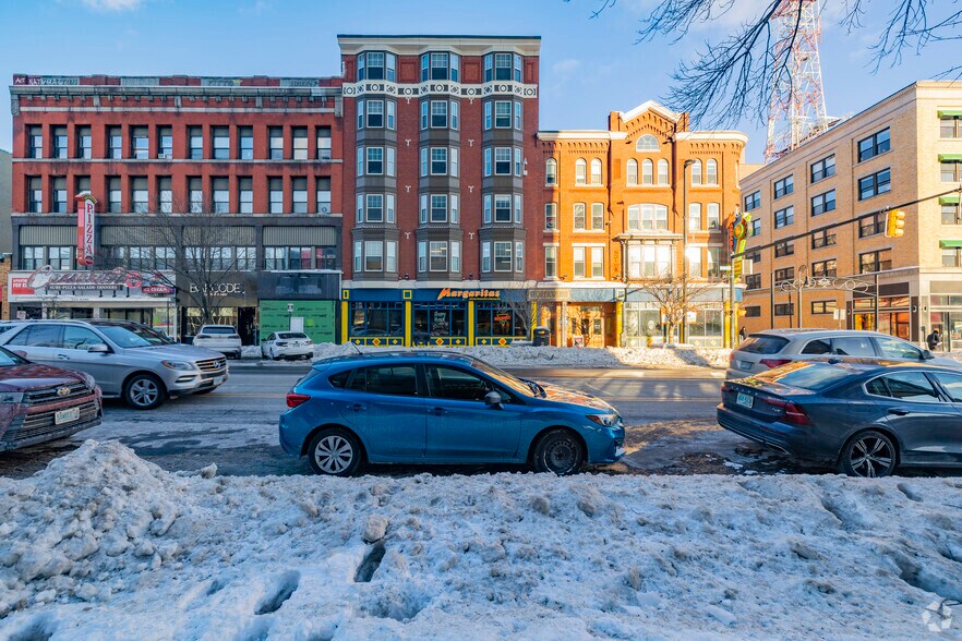 Primary Photo Of 1037-1045 Elm St, Manchester Office For Lease