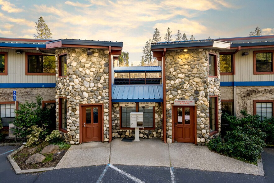 More Photos Of 870 Gold Flat Rd, Nevada City Research And Development For Lease