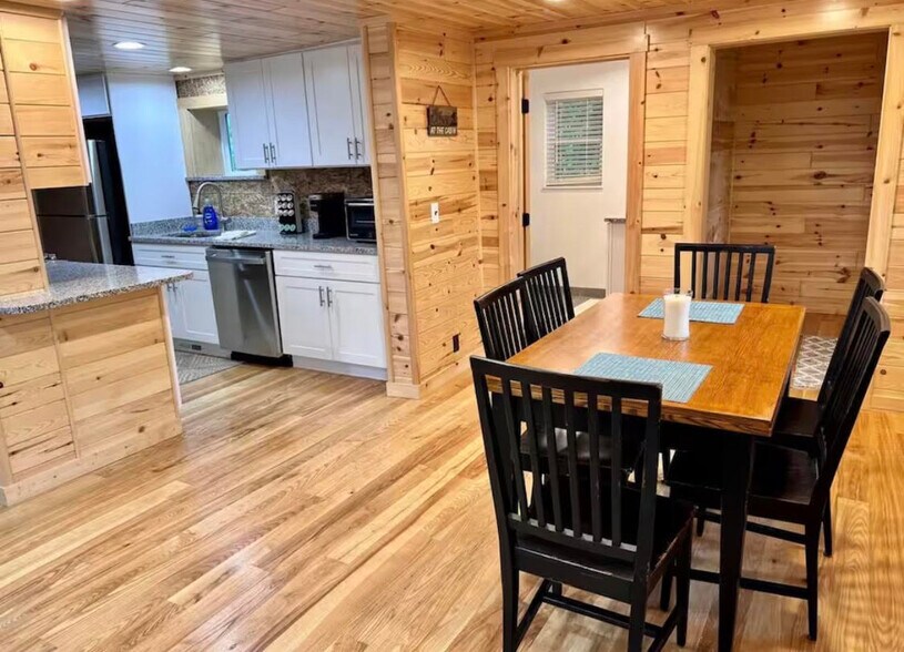 More Photos Of 4472 M-75, Walloon Lake Bar For Sale