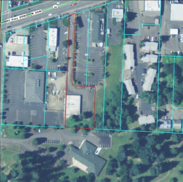 More Photos Of 1800 NE Highway 99W, Mcminnville Storefront Retail Office For Lease