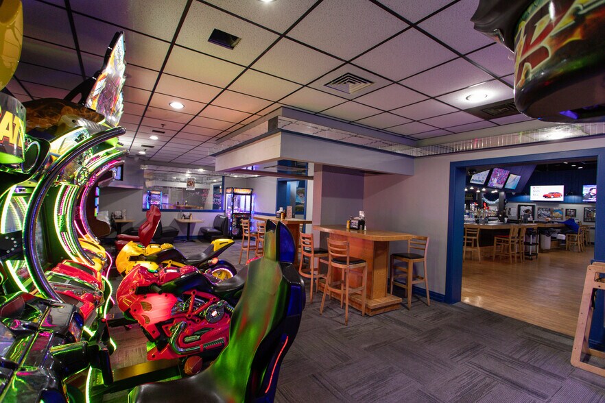 More Photos Of 1121 5th St S, Great Falls General Retail For Sale