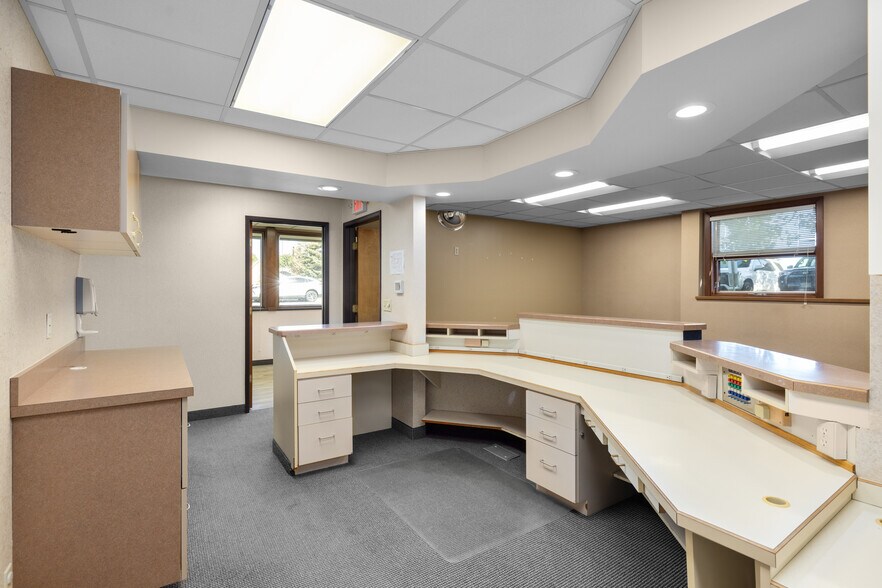 More Photos Of 1250 Burns Way, Kalispell Medical For Lease