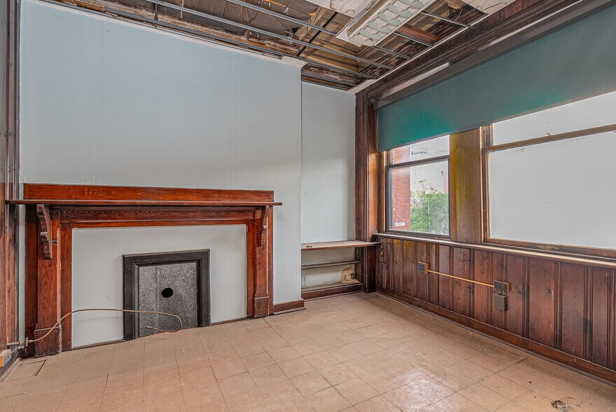 More Photos Of 100 E Bay St, Savannah Lodge Meeting Hall For Sale