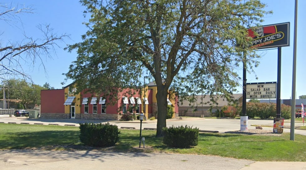 Primary Photo Of 1727 N Henderson St, Galesburg Restaurant For Sale