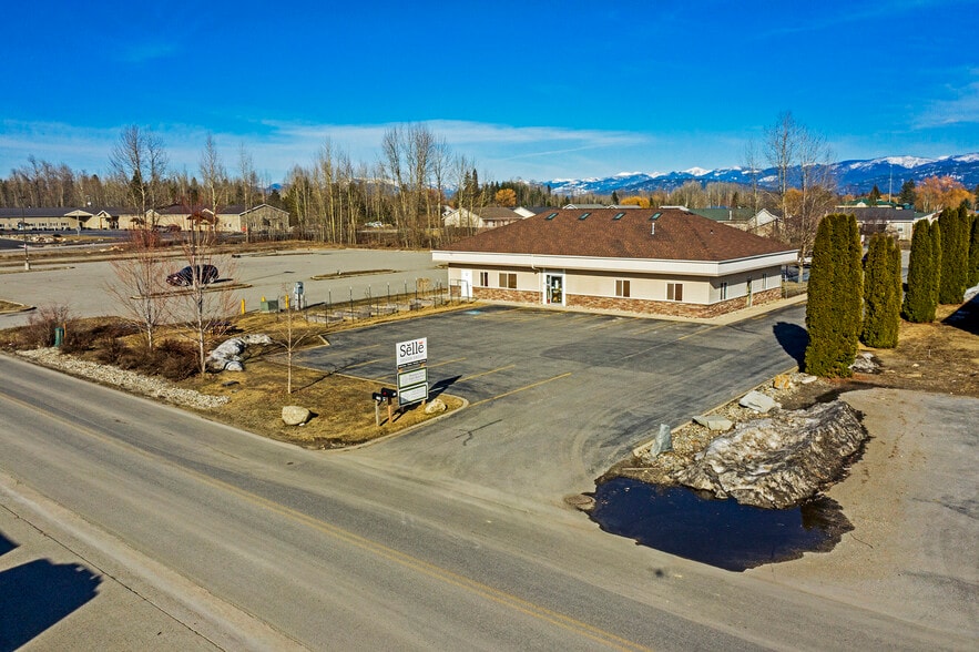 Primary Photo Of 137 McGhee Rd, Sandpoint Storefront Retail Office For Sale