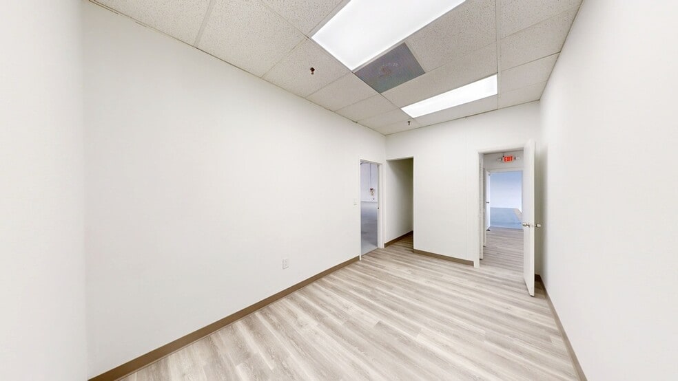 More Photos Of 16411 NW 8th Ave, Miami Distribution For Lease