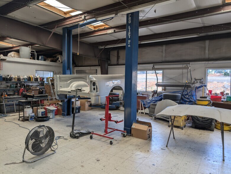 More Photos Of 1122 Elliott Rd, Paradise Auto Repair For Sale