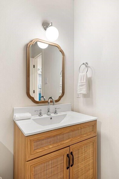 More Photos Of , Houston Multifamily For Sale