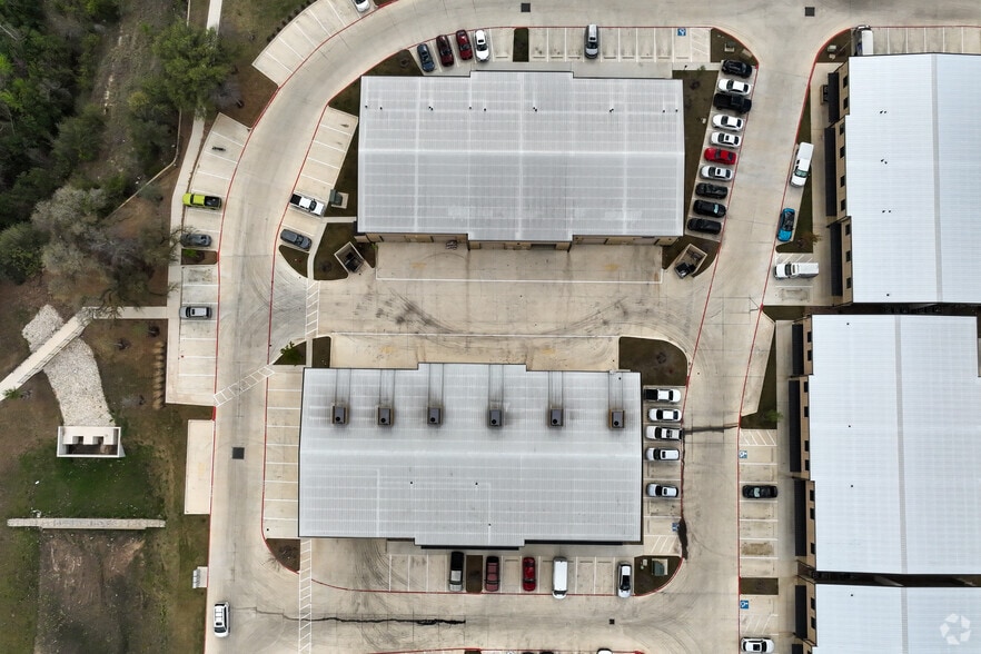 More Photos Of 730 S Bell Blvd, Cedar Park Office For Lease