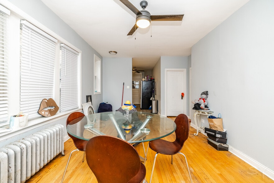 More Photos Of 7751 S Phillips Ave, Chicago Industrial For Sale