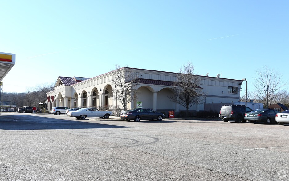 More Photos Of 273 Clarks Falls Rd, North Stonington Truck Stop For Lease