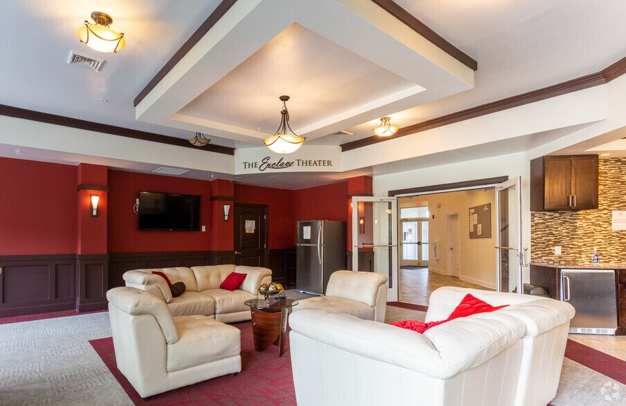 More Photos Of 2 Donna Way, Troy Apartments For Sale