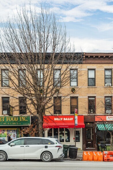 More Photos Of 626 Vanderbilt Ave, Brooklyn Apartments For Sale