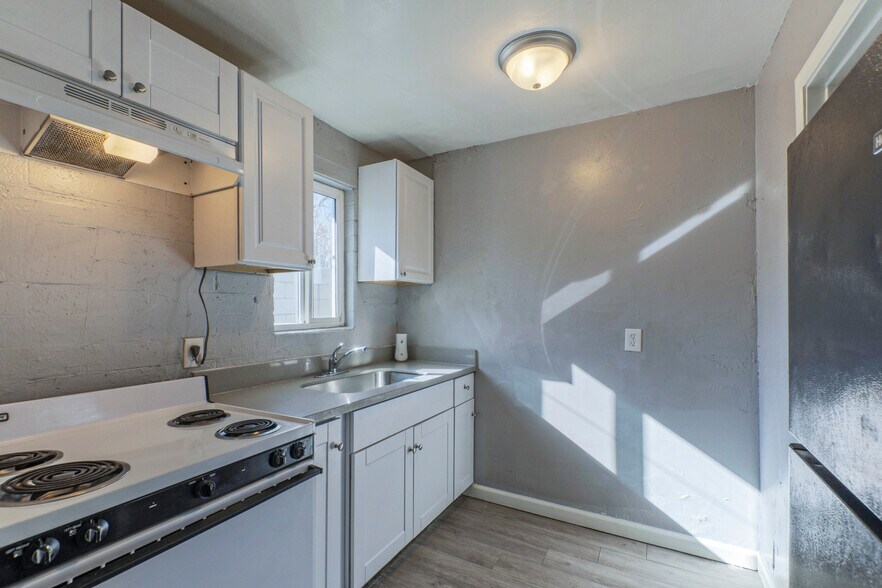 More Photos Of 1713 N 31st Pl, Phoenix Apartments For Sale