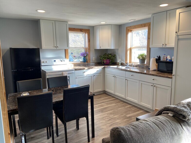 More Photos Of 451 Division St, Millville General Retail For Sale