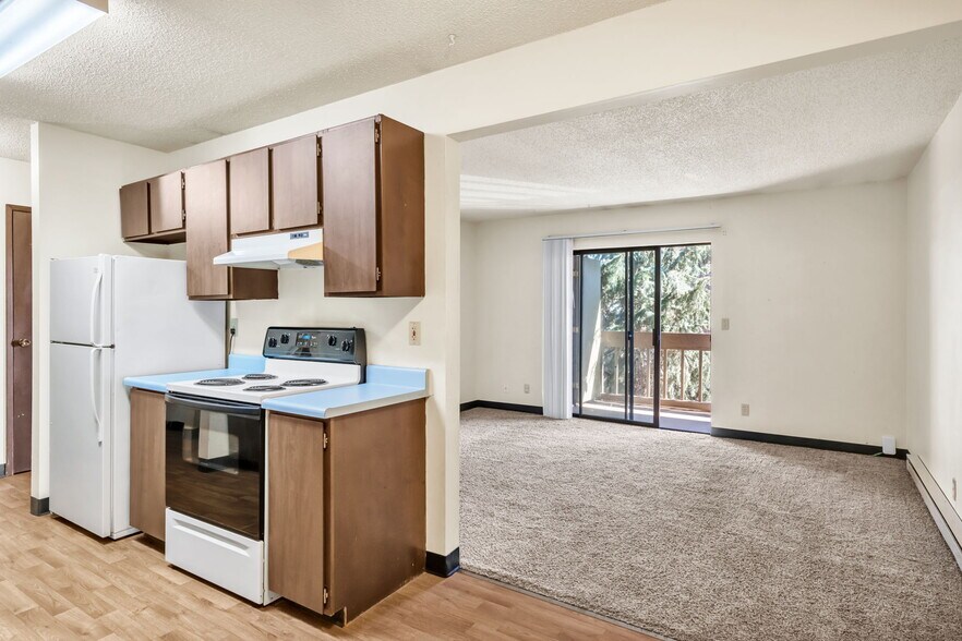 More Photos Of 226 W Broadway St, Goldendale Apartments For Sale