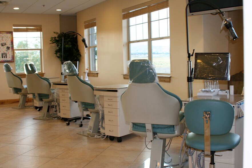 More Photos Of 7478 S Campus View Dr, West Jordan Medical For Sale
