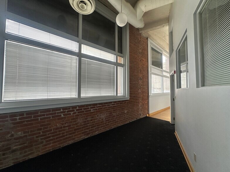 More Photos Of 401 E Court St, Cincinnati Office For Lease